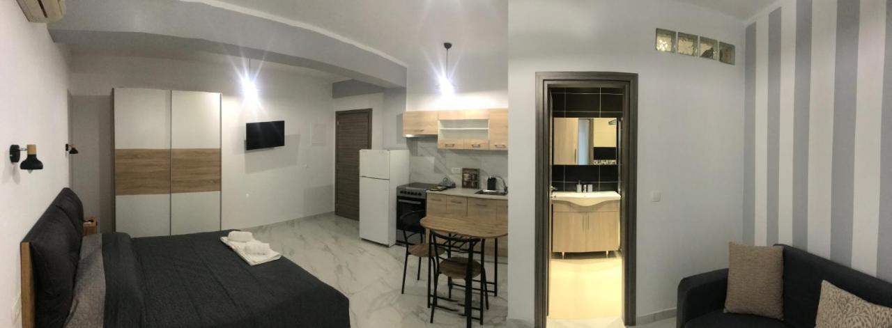 Bafas Apartments プラタリア エクステリア 写真