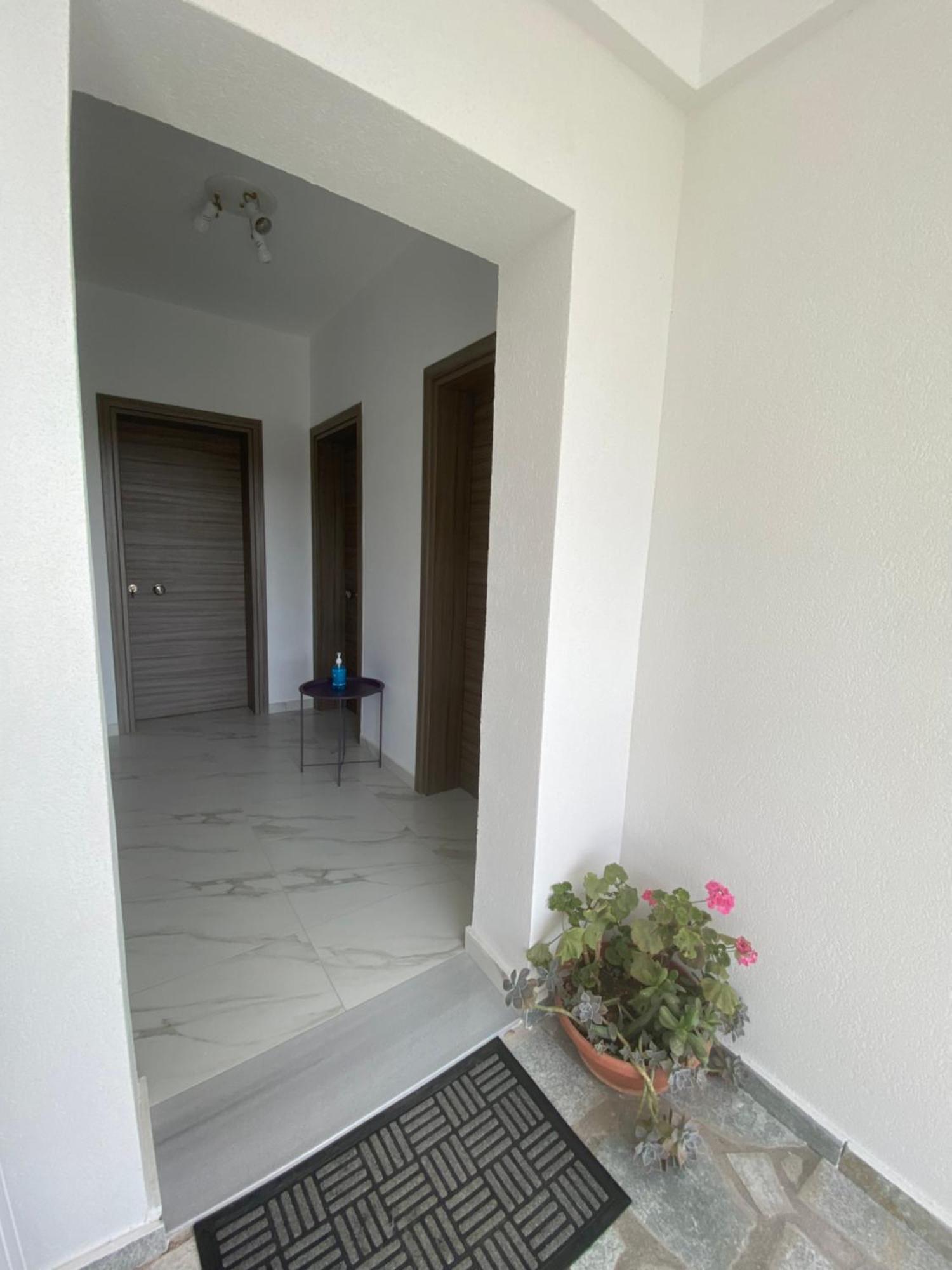 Bafas Apartments プラタリア エクステリア 写真